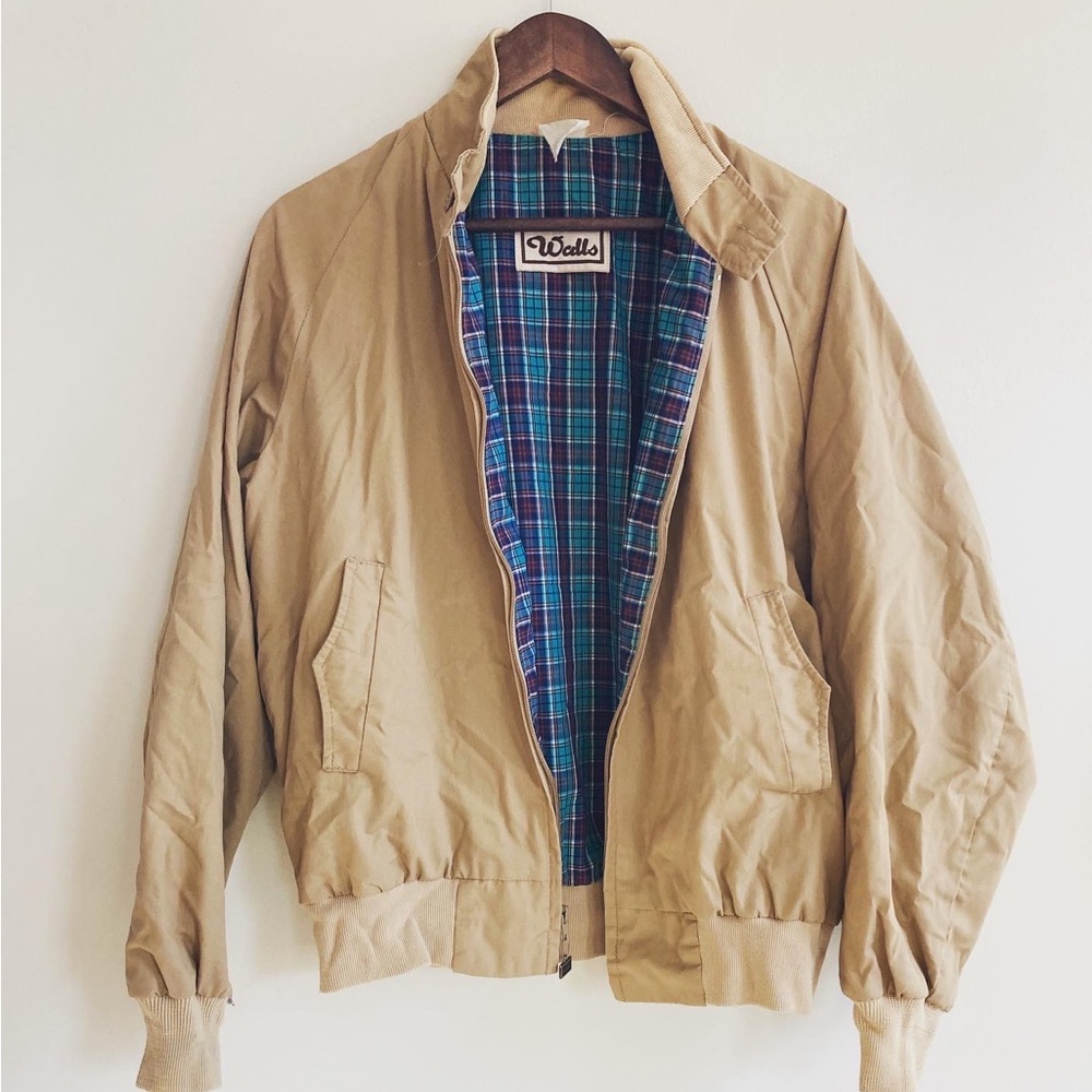 Vintage Walls Jacket